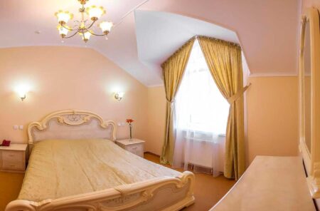 Пятий Океан, Люкс - 5-okean-hotel-suite-6.jpg