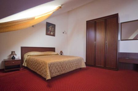 Набі, Однокімнатний люкс - nabi-hotel-one-room-suite-5-1.jpg