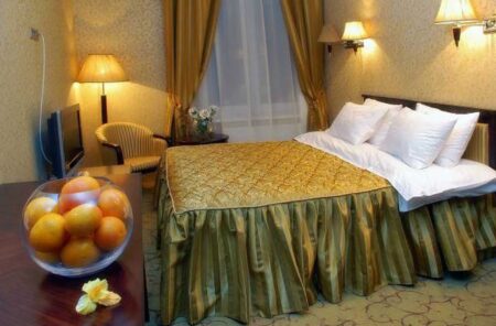 Променад, Двомісний номер - promenad-hotel-double-room-4.jpg