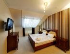 Queen suite apart