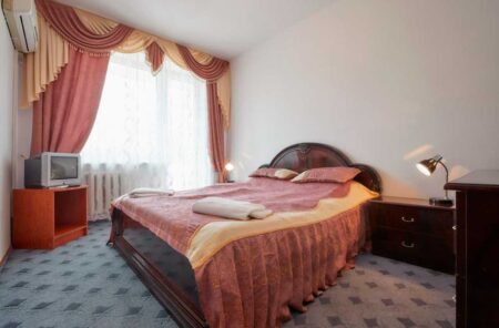 Дніпро-Бескид, Люкс - sanatoriy-dnipro-suite-2019-12.jpg