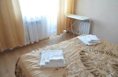 Молдова, Півлюкс - sanatoriy-moldova-junior-suite-2.jpg