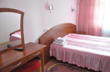 Молдова, Люкс - sanatoriy-moldova-suite-1.jpg