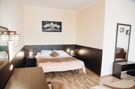 Перлина Прикарпаття, Напівлюкс покращений - sanatoriy-perlyna-prykarpatty-junior-suite-superior-5.jpg