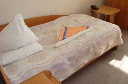 Військовий, Одномісний номер - sanatoriy-viyskovyy-single-room-1.jpg