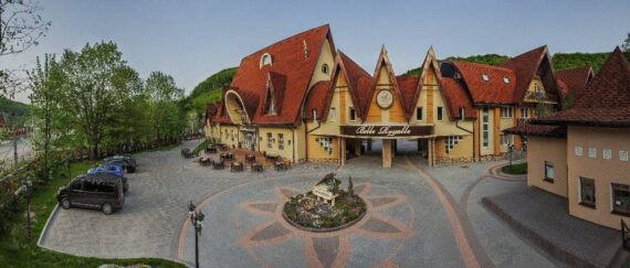Готель Бель Рояль, Закарпаття