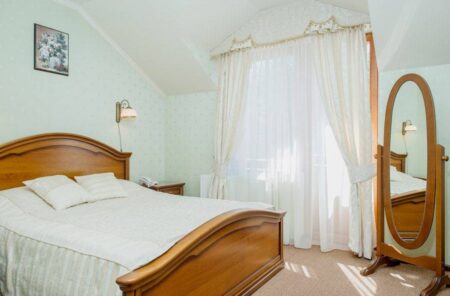 Золота Гора, Напівлюкс - hotel-zolotaya-gora-napivlux-03.jpg