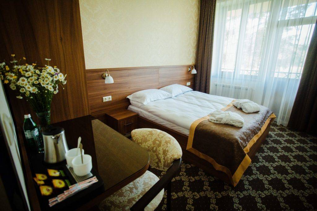 Двомісний , 18 кв.м
